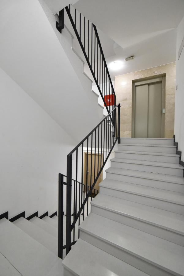 זאגרב First Class Apartment, Free Parking מראה חיצוני תמונה